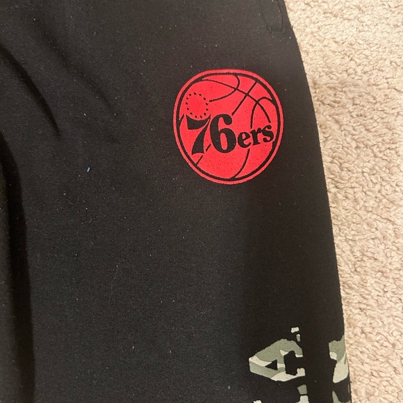 Boy’s Jogger Sweatpants Bundle - Set of 3 - NBA 76ers, Members Mark Size M 10/12 - Picture 5 of 12